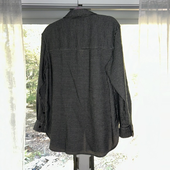 Abercrombie Oversized Shacket. Size S. Black and White pattern. - Picture 2 of 3